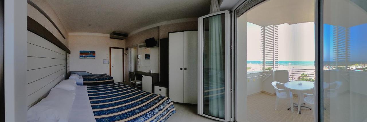 Hotel Record 리치오네 외부 사진
